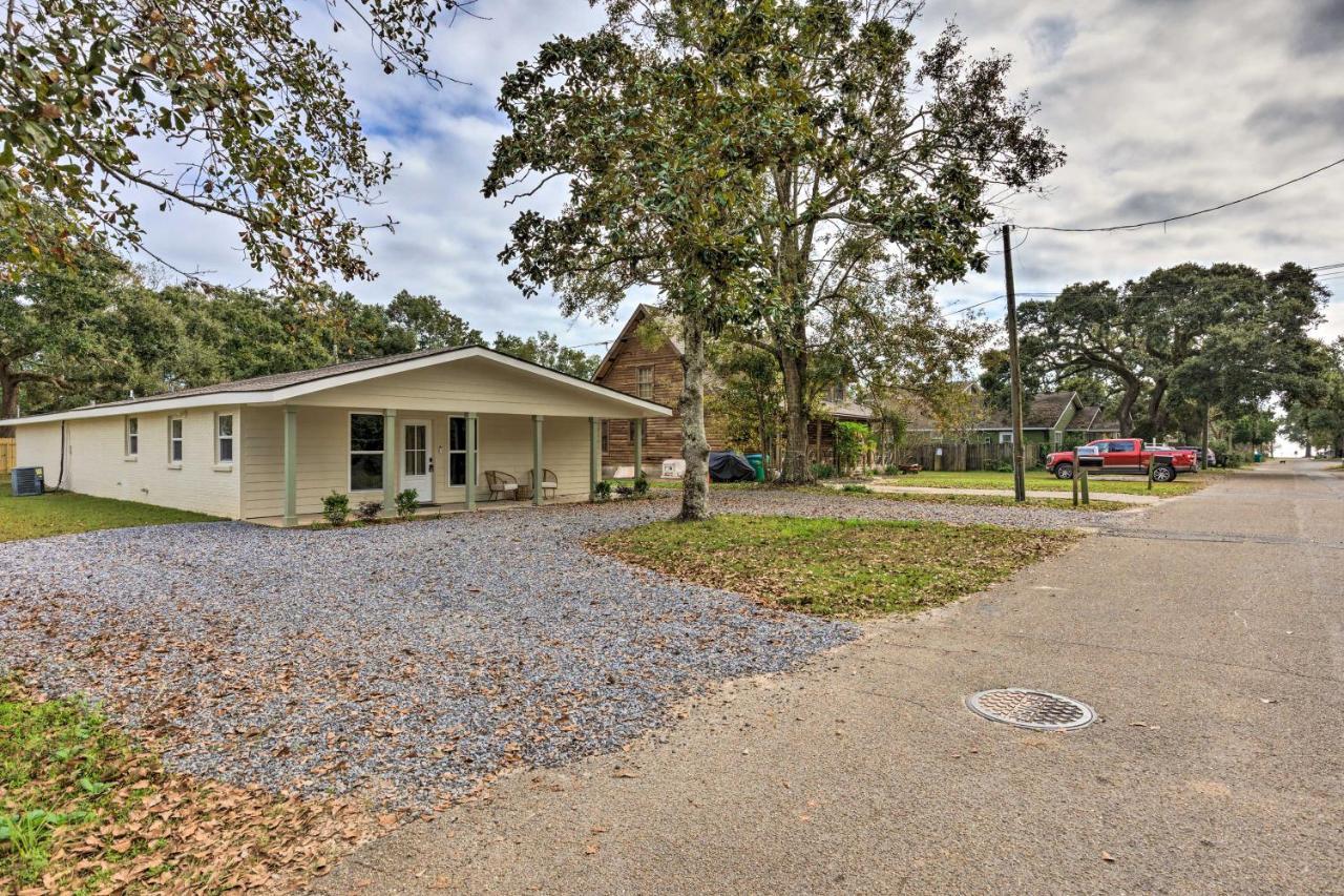 Spacious Gulfport Home With Yard 1 Mi To Beach Ngoại thất bức ảnh